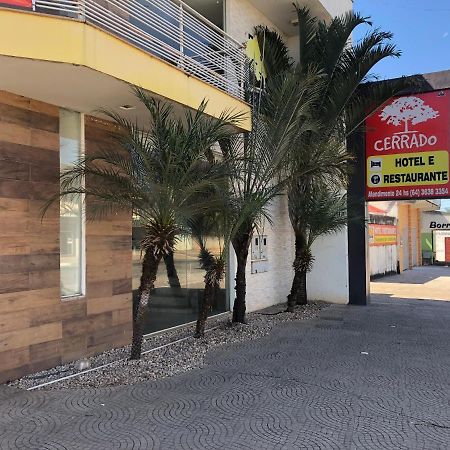 Hotel E Restaurante Cerrado Aragarcas エクステリア 写真