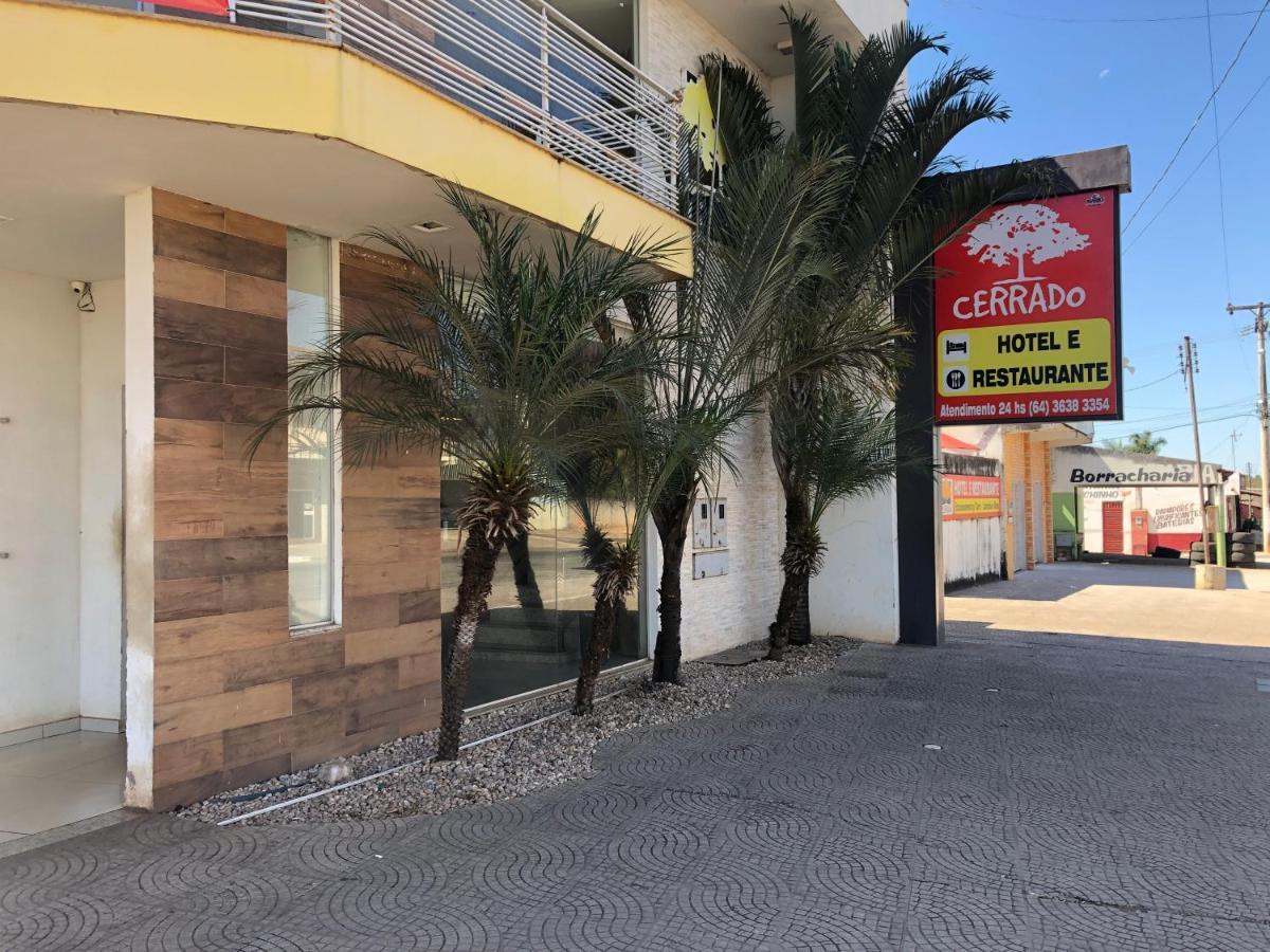 Hotel E Restaurante Cerrado Aragarcas エクステリア 写真